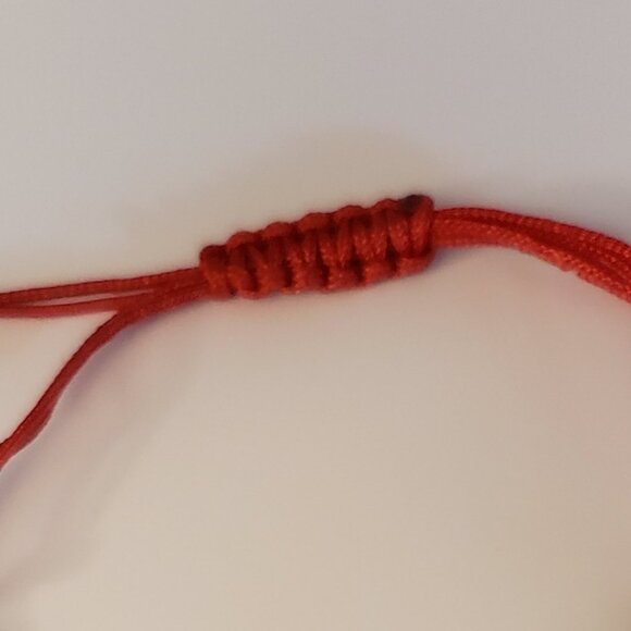 Chinese Red String Faux Coin Good Fortune Luck Bracelet Adjustable Sliding Knot - Picture 3 of 3